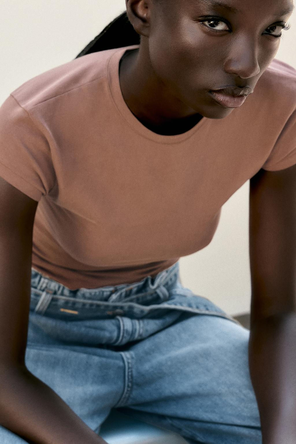 SLIM FIT SHORT SLEEVE T-SHIRT - Zara фото 24