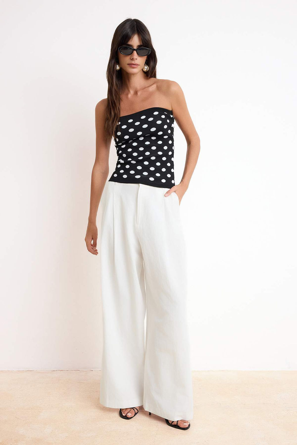 Siyah Straplez Puantiyeli Triko Bluz TWOSS26BZ00323 - Trendyolmilla фото 2