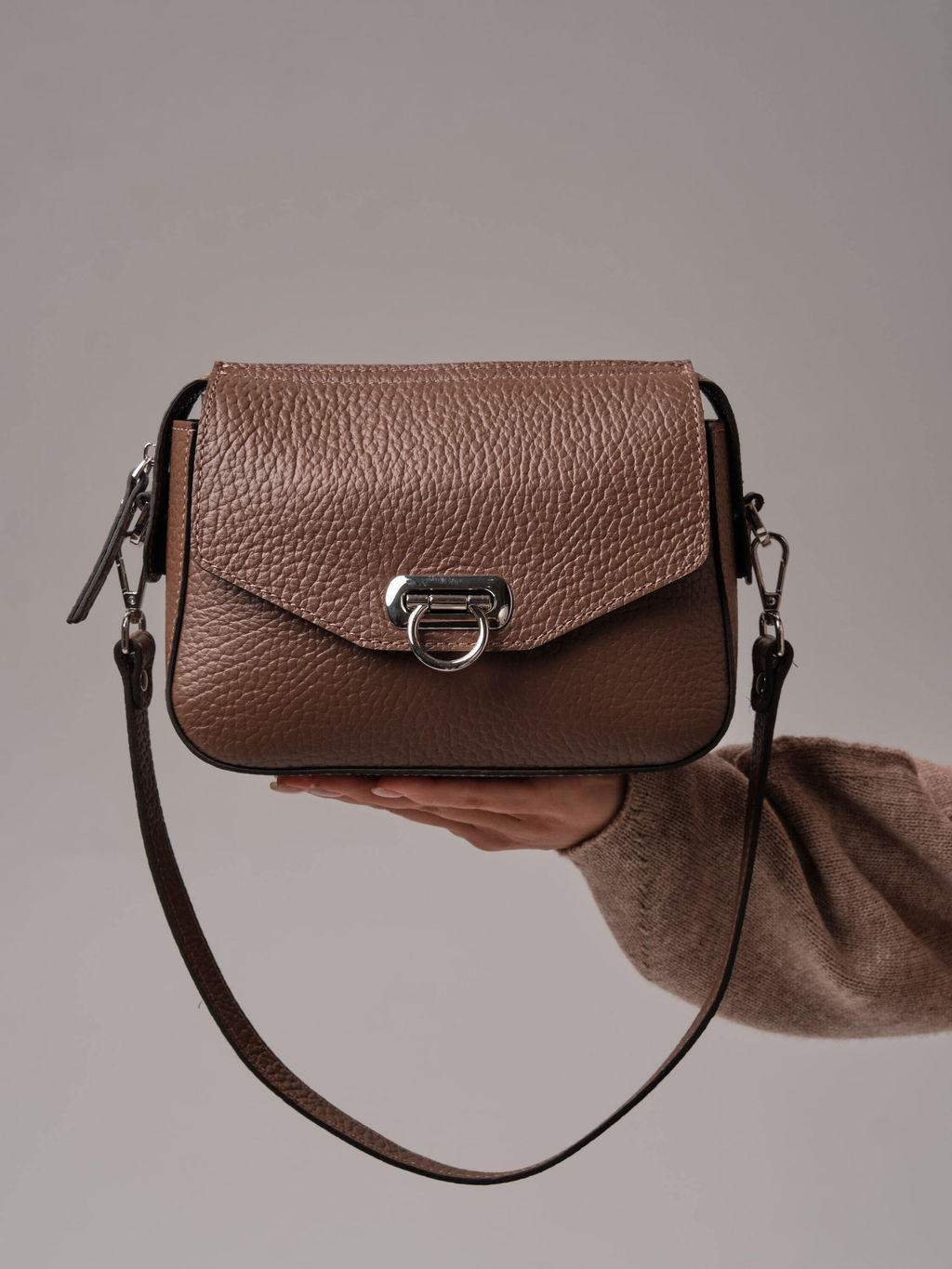 Женская сумка кросс-боди Azaro 3684 коричневый какао соло