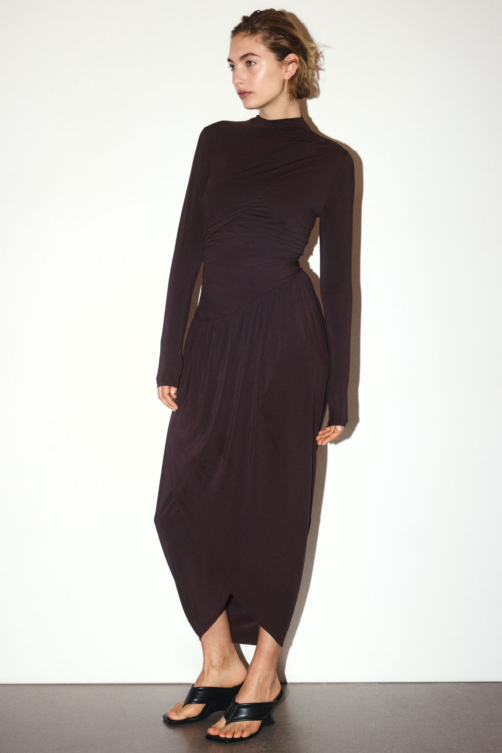Vestido drapeado de punto - H&m фото 4
