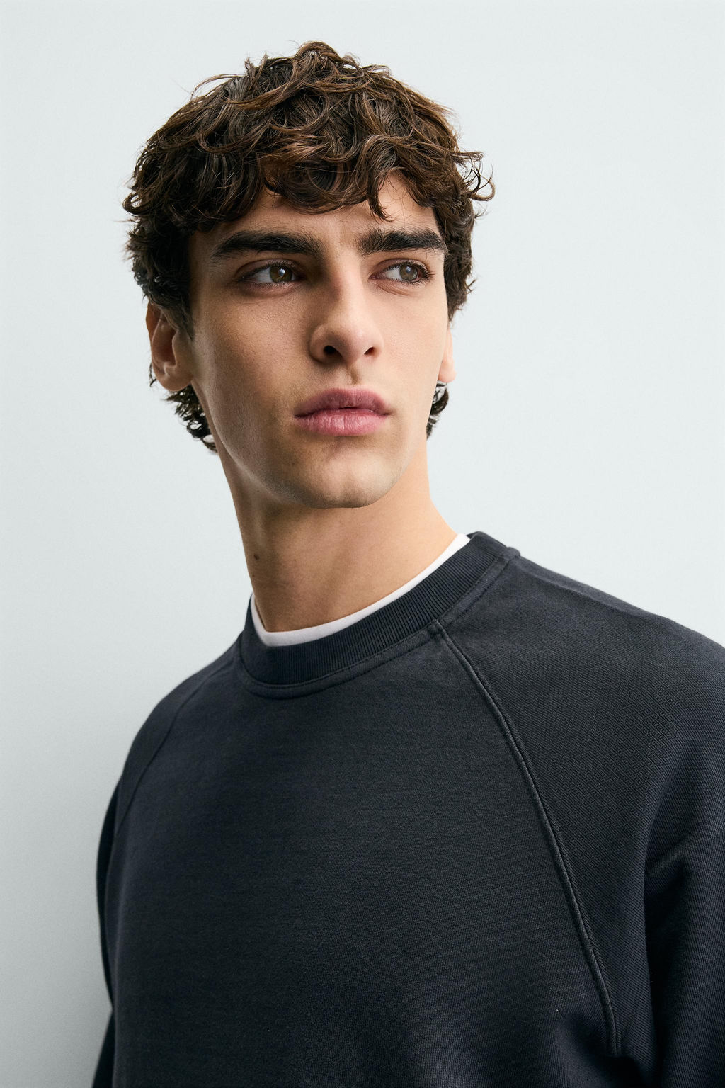 SUDADERA CREWNECK LAVADA / Gris antracita - Zara фото 5