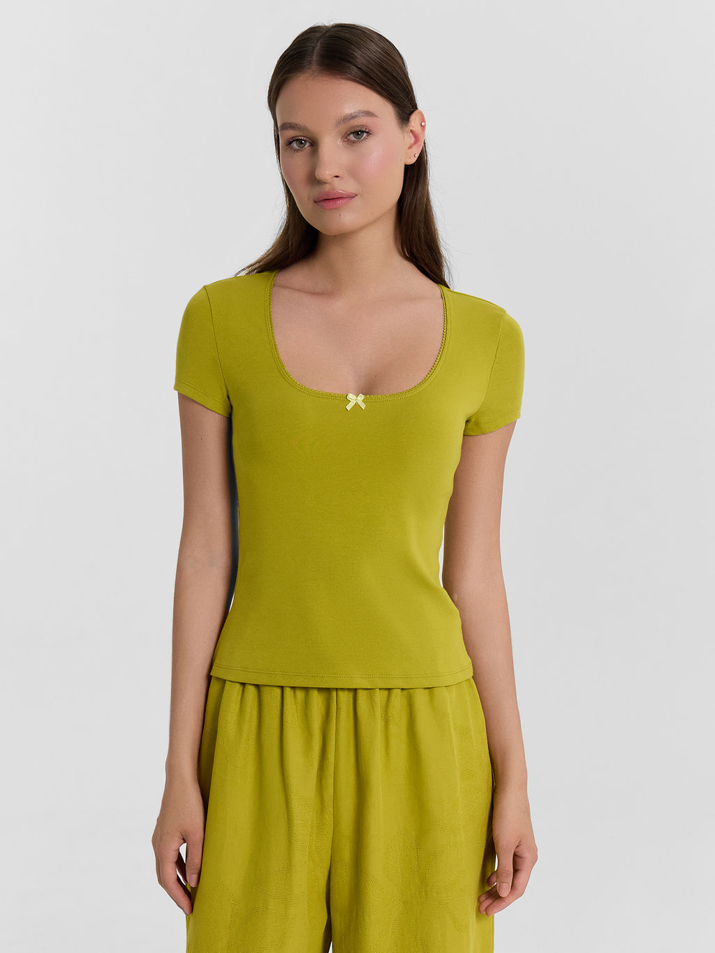 Футболка женская зеленая Mark Formelle