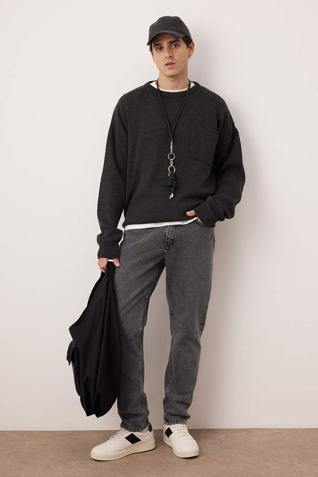 Gri Essential Fit Jeans Kot Pantolon TMNAW23JE00104