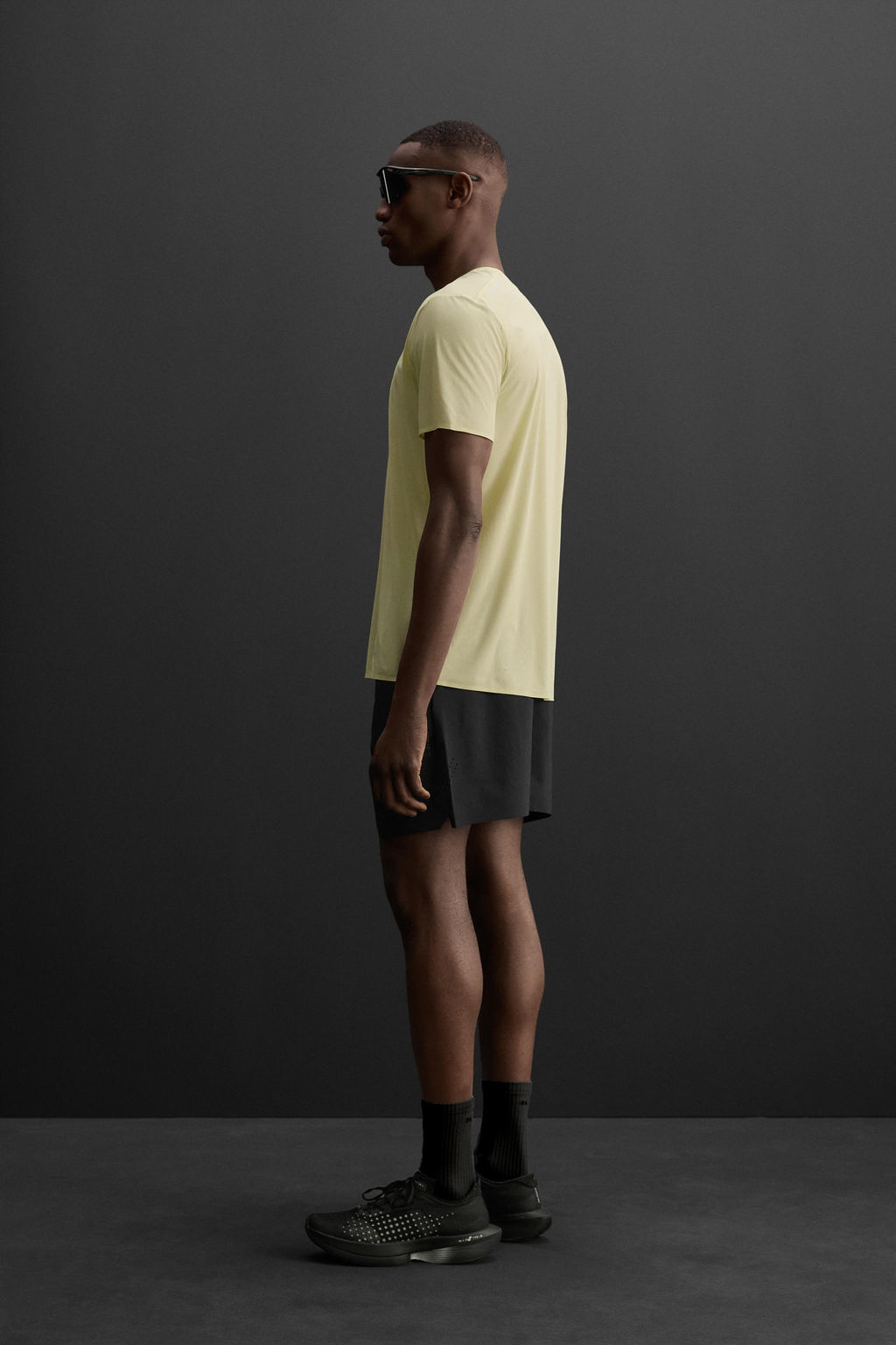 LIGHTWEIGHT TECHNICAL T-SHIRT - Zara фото 4