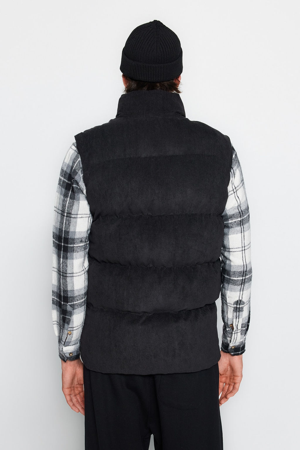 Trendyolmilla Man Siyah Erkek Regular Fit K?sl?k Kadife Yelek TMNAW23YE00013  фото 7