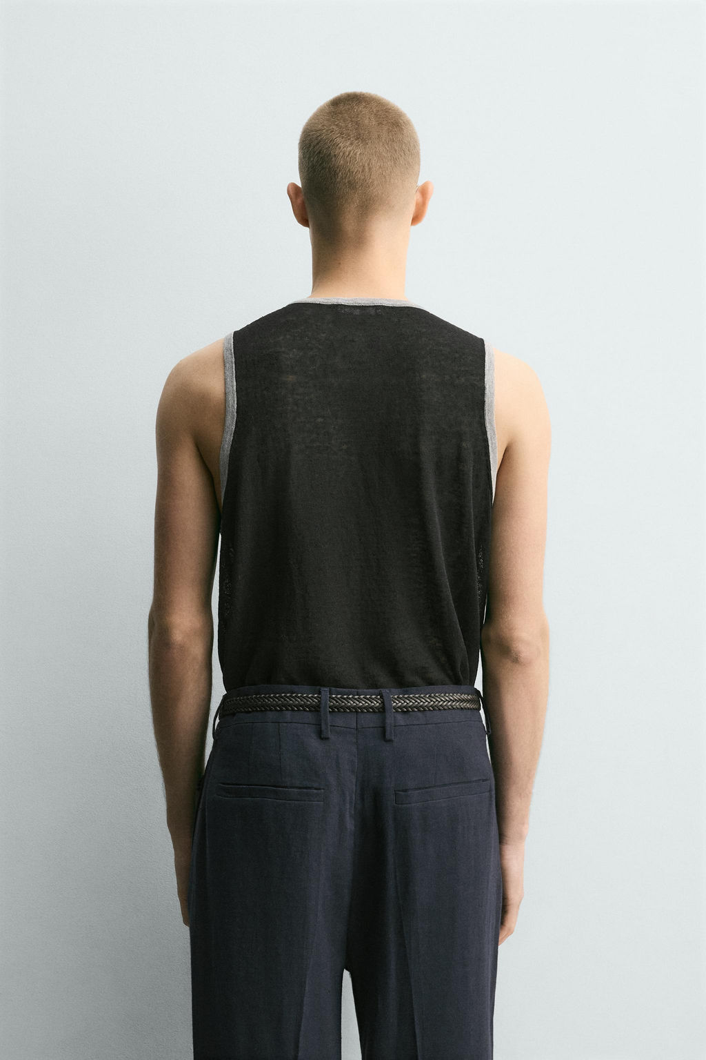 CAMISETA TANK PUNTO MEZCLA LINO CONTRASTE / Negro