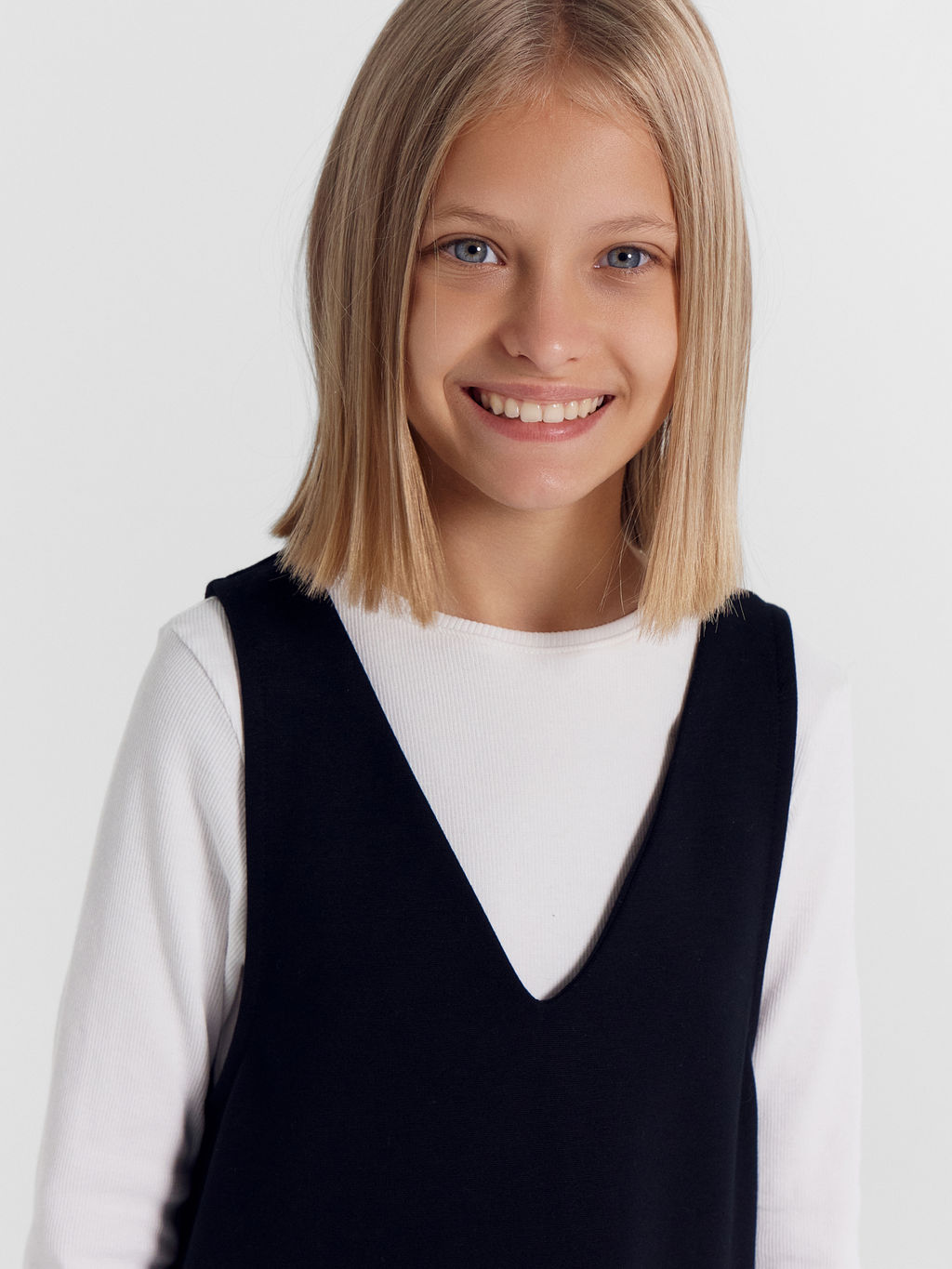 Сарафан для девочек в черном цвете - Mark formelle фото 5