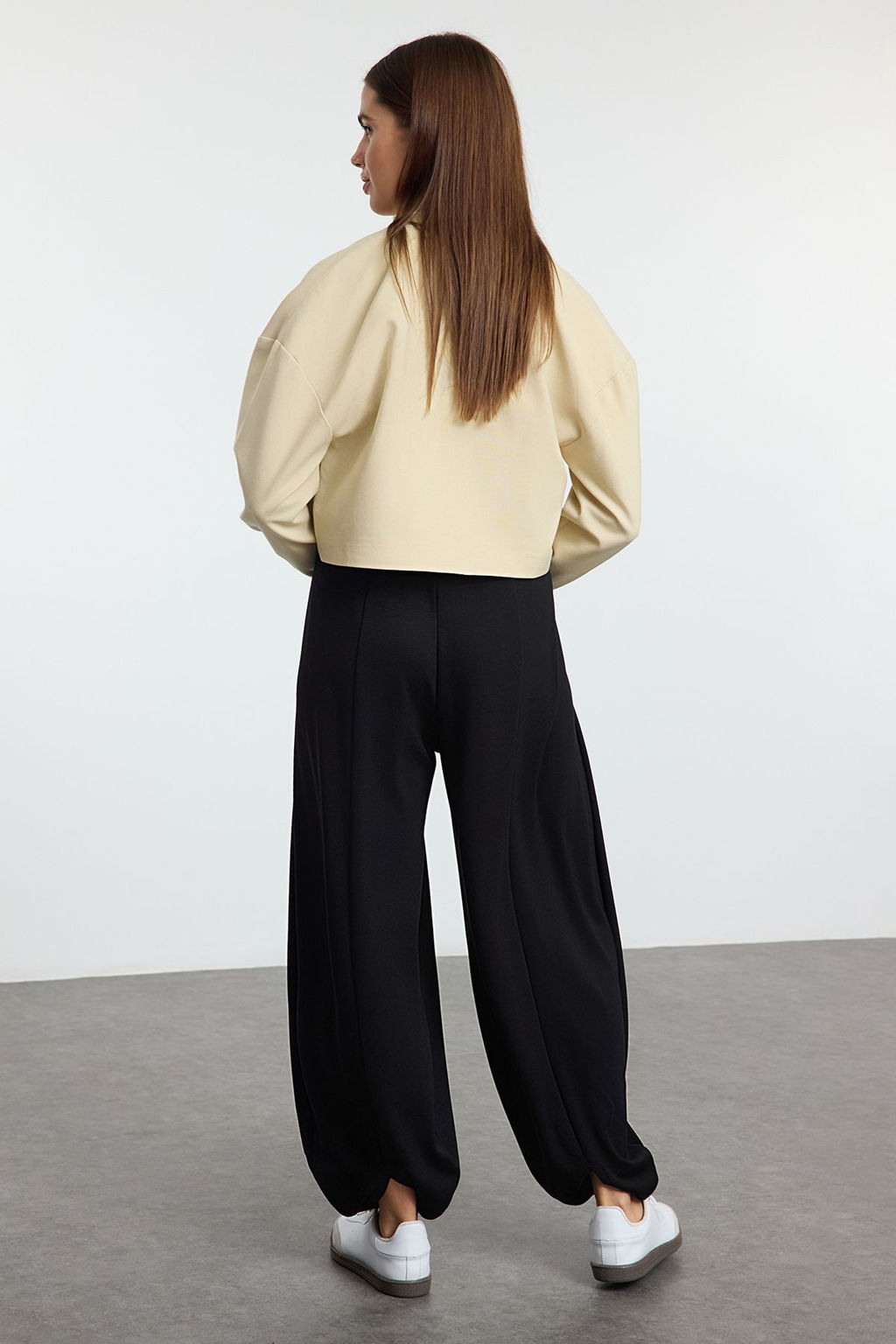 Siyah Soft Touch Havuc/Salvar Kal?p Esnek Orme Esofman Alt? Pantolon TWOAW25EA00001