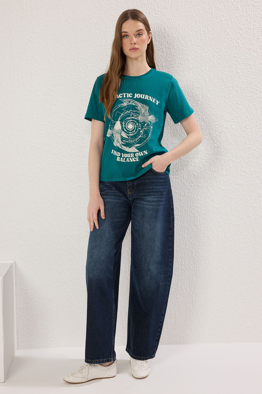 TRENDYOLMILLA Zumrut Yesili %100 Pamuk Regular/Normal Kal?p Bask?l? Orme T-Shirt TWOSS25TS00076 фото 9