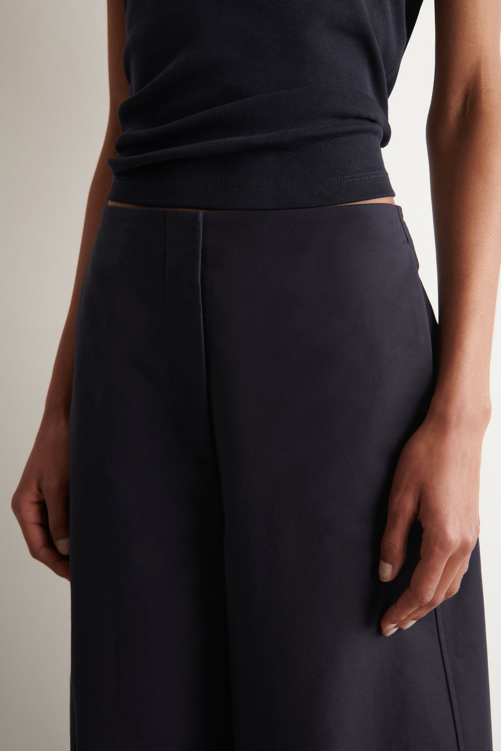 PANTAL?N CROPPED DE ALGOD?N BARREL LEG - H&m фото 6