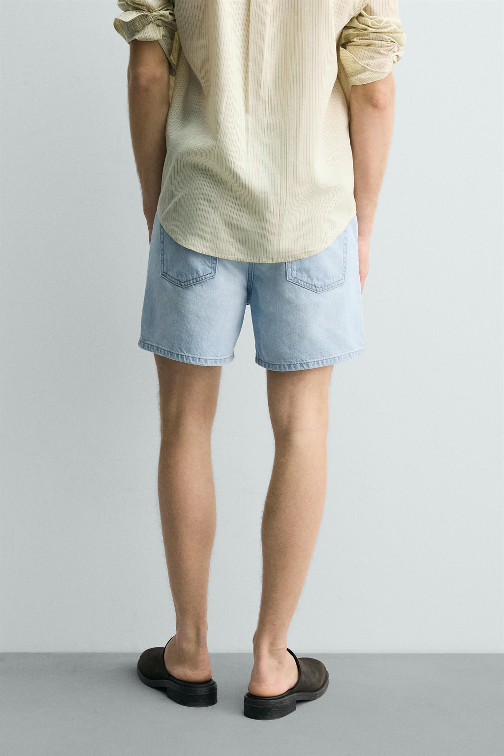 BERMUDA DENIM RELAXED FIT / Azul claro