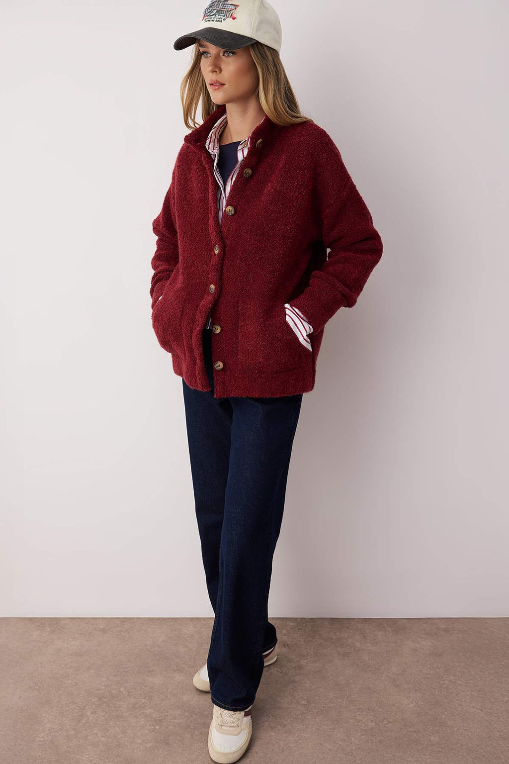 Bej Buklet/Dokulu Iplikli Genis Kal?p Mont Gorunumlu Triko H?rka TWOAW26HI00207 - Trendyolmilla фото 2