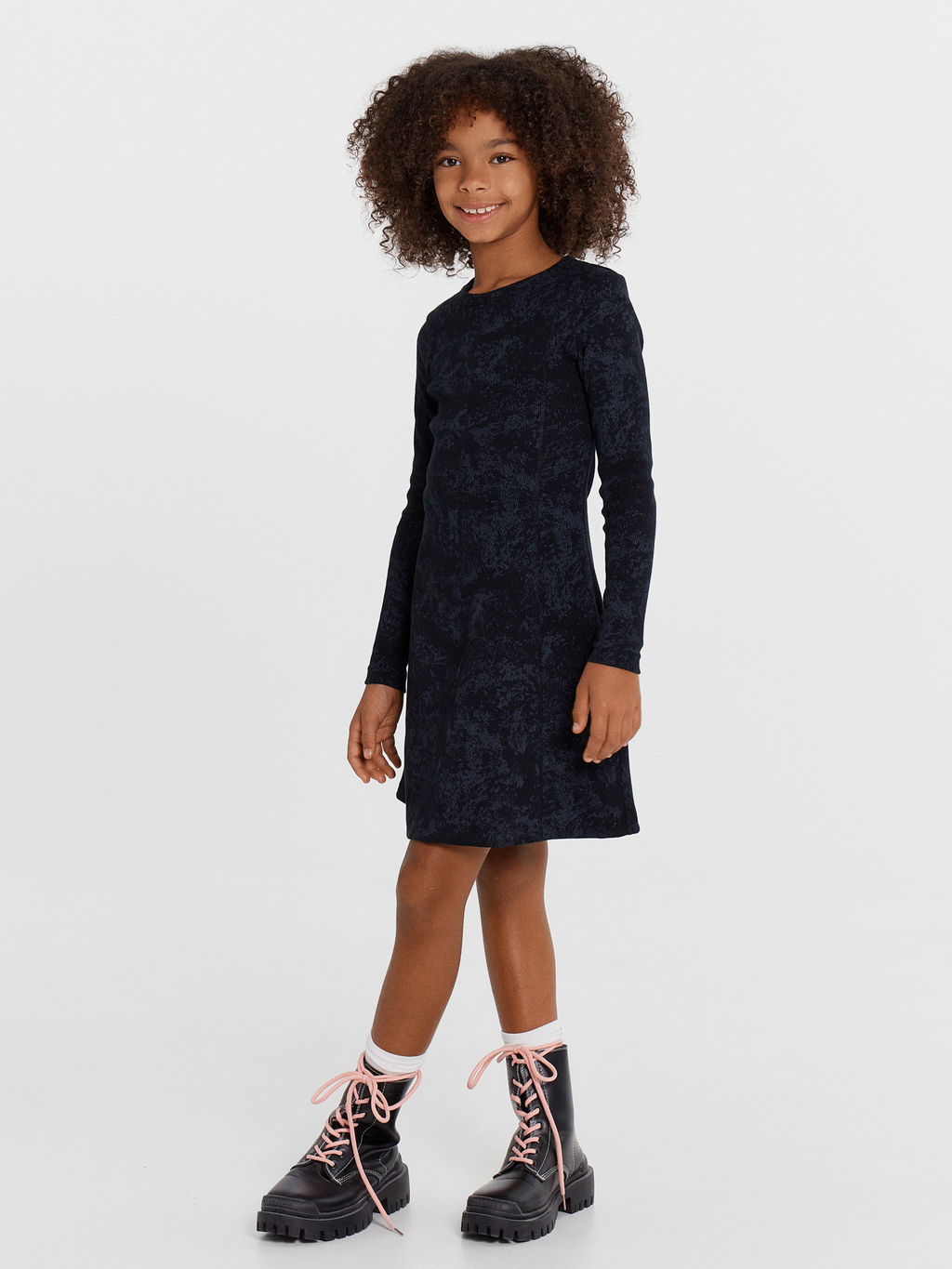 Платье для девочек черное с принтом в виде потертостей - Mark formelle фото 3