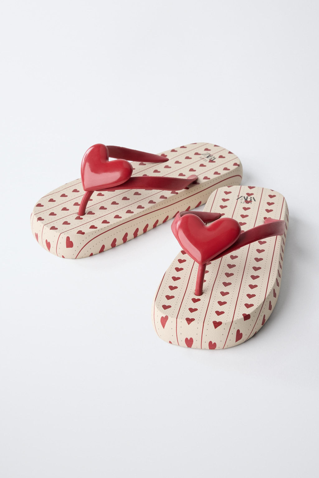 HEART BATHING SANDALS - Zara фото 11
