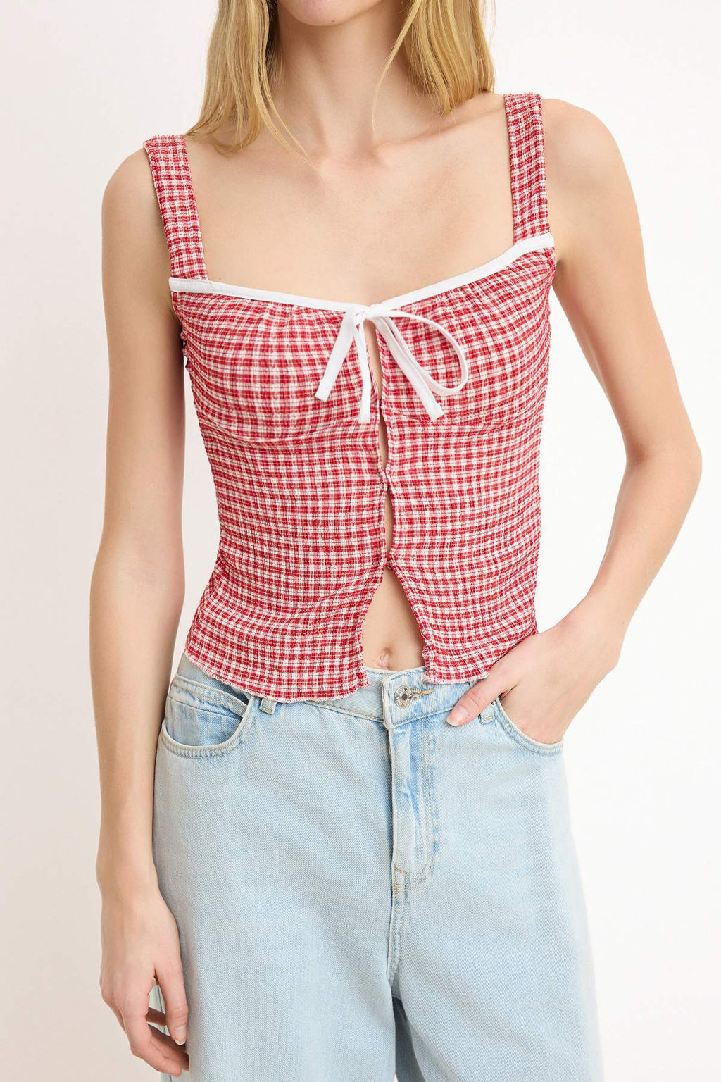 K?rm?z? Poti Kare Desenli Baglama Detayl? Esnek Orme Bluz TWOSS25BZ00234