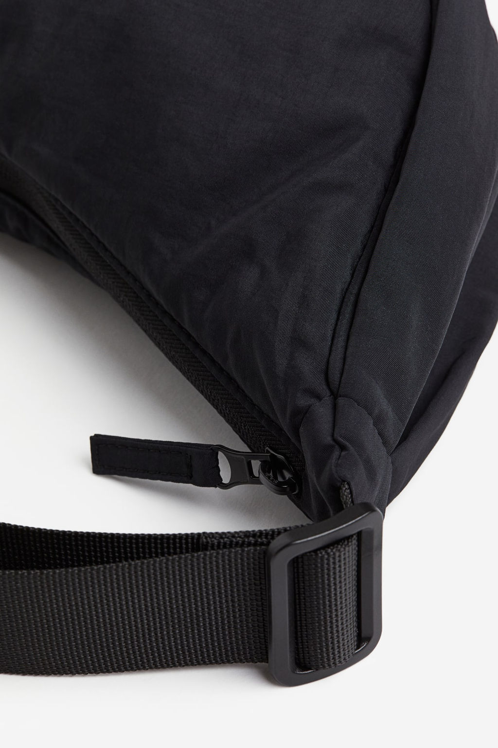 Bolso cruzado de nailon - H&m фото 3