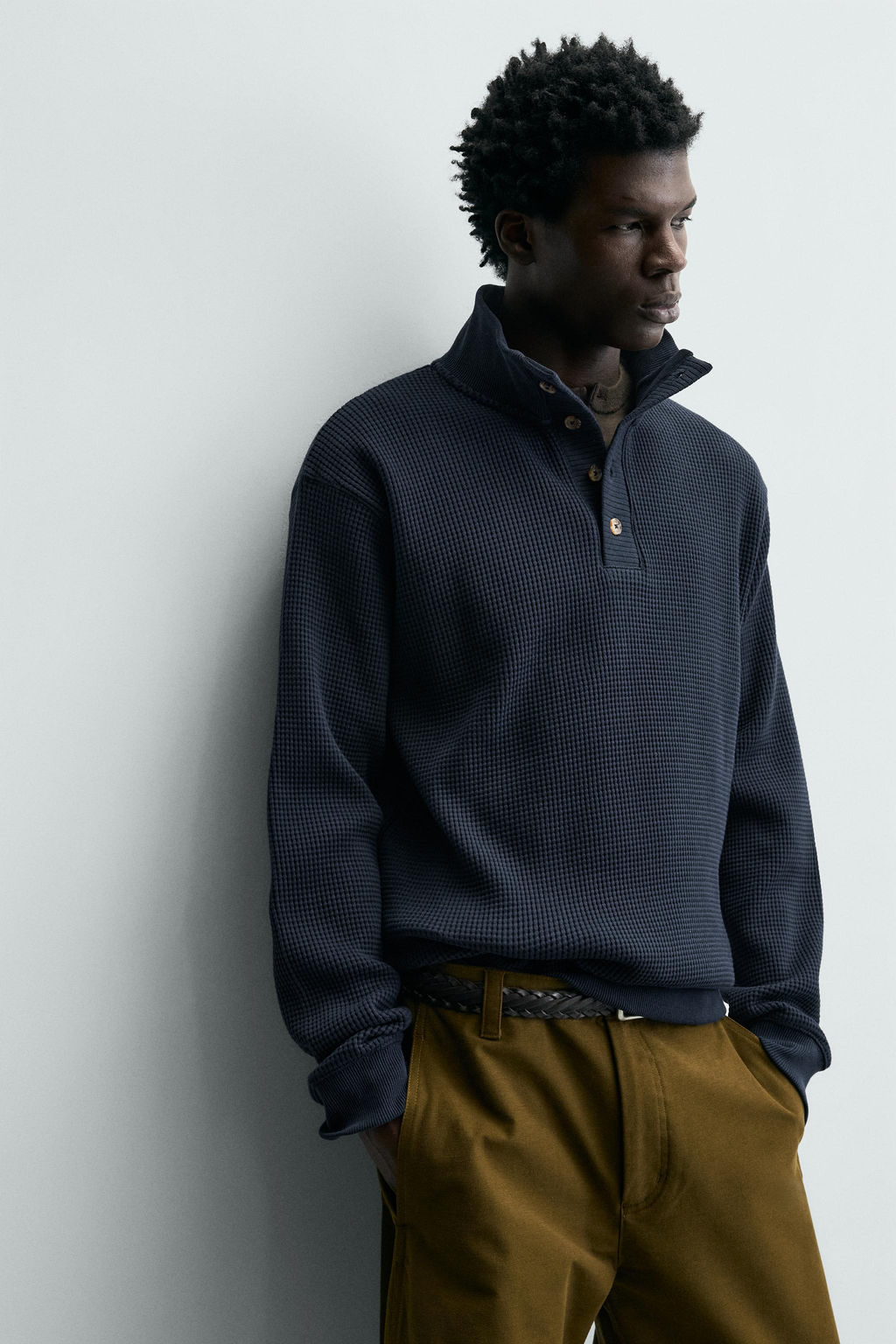 WAFFLE-KNIT TEXTURED SWEATSHIRT - Zara фото 12