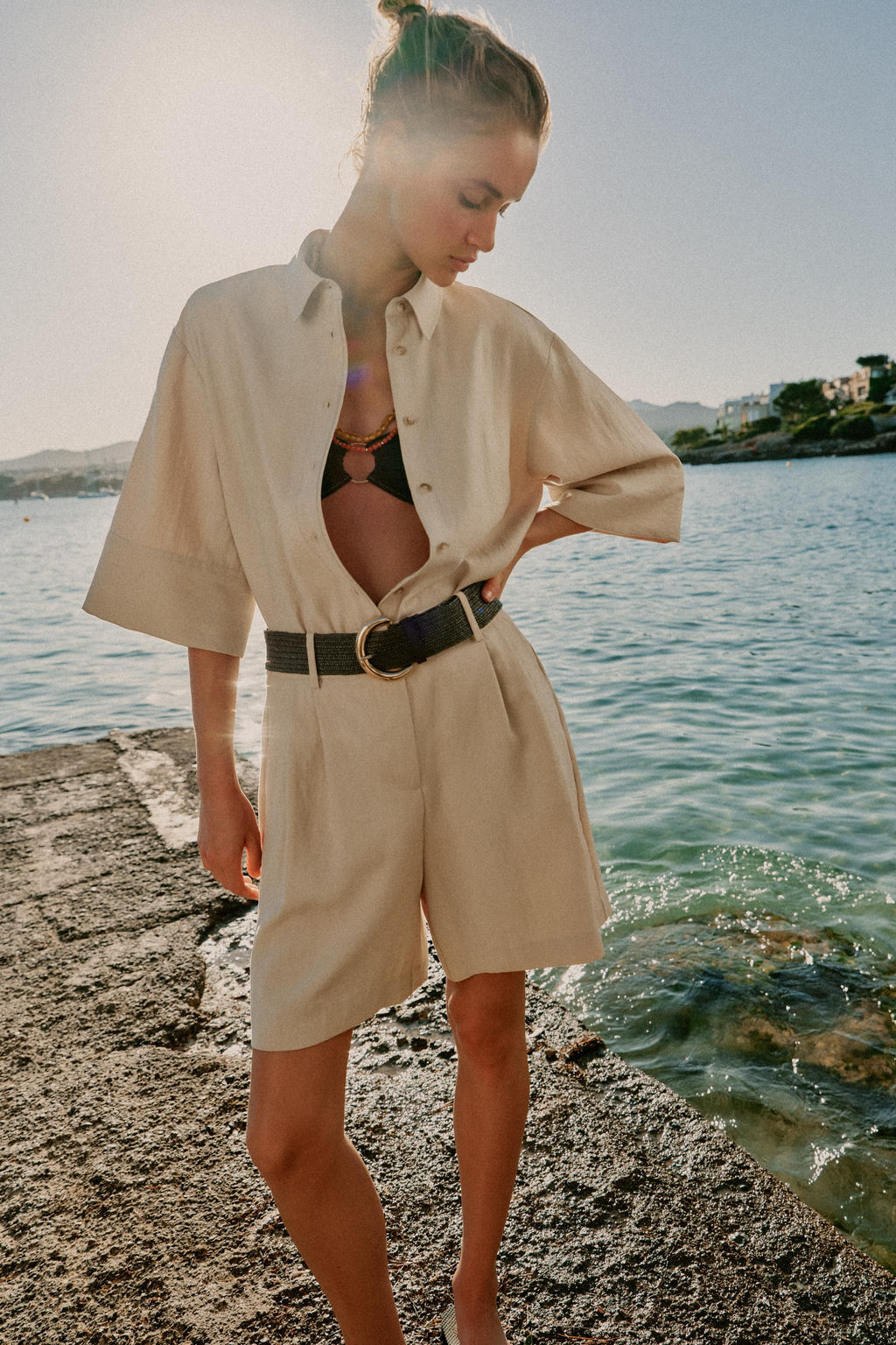 CAMISA CORTA MANGA ANCHA / Beige