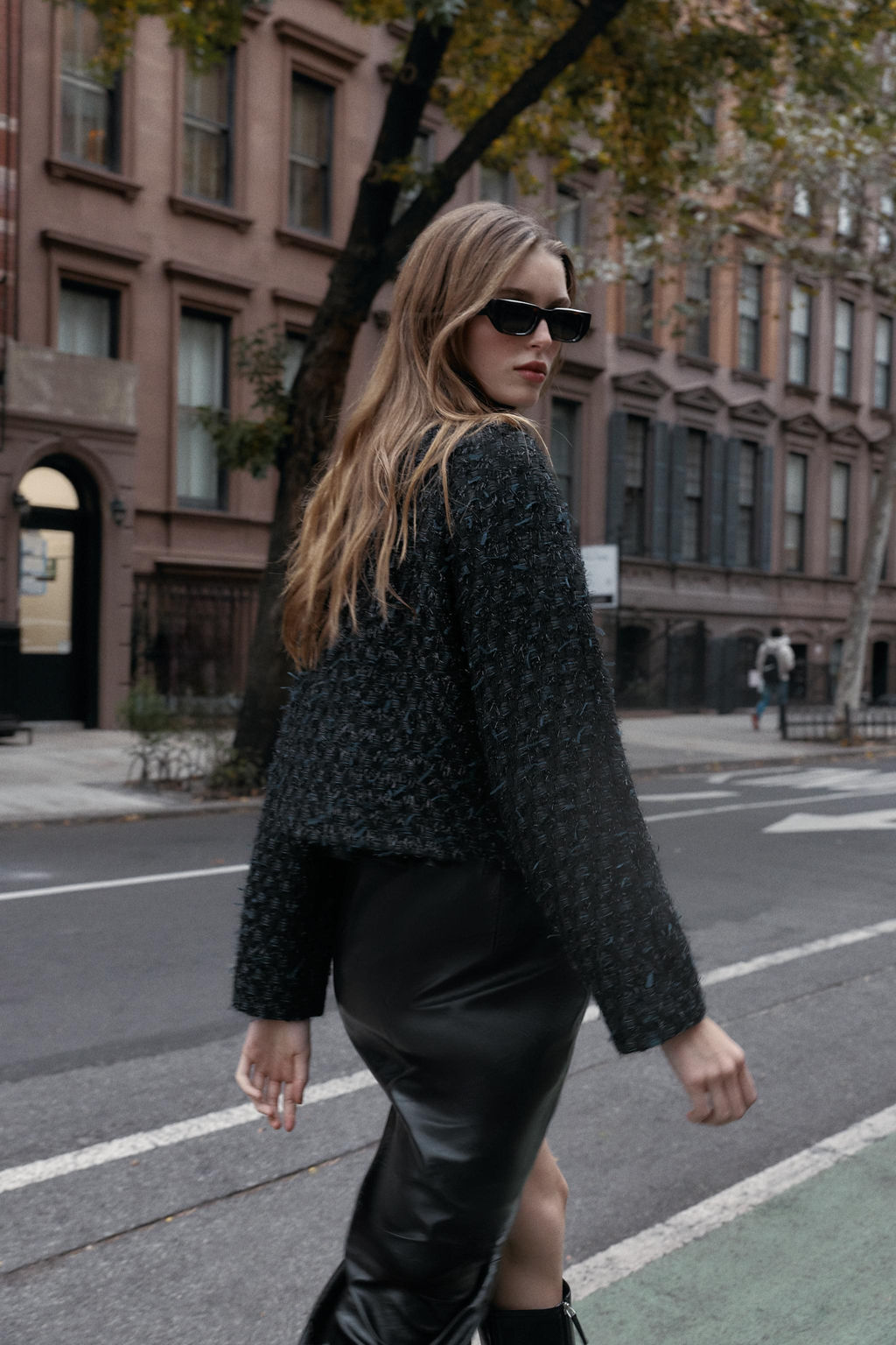 METALLIC THREAD TEXTURED CROSSOVER JACKET - Zara фото 3