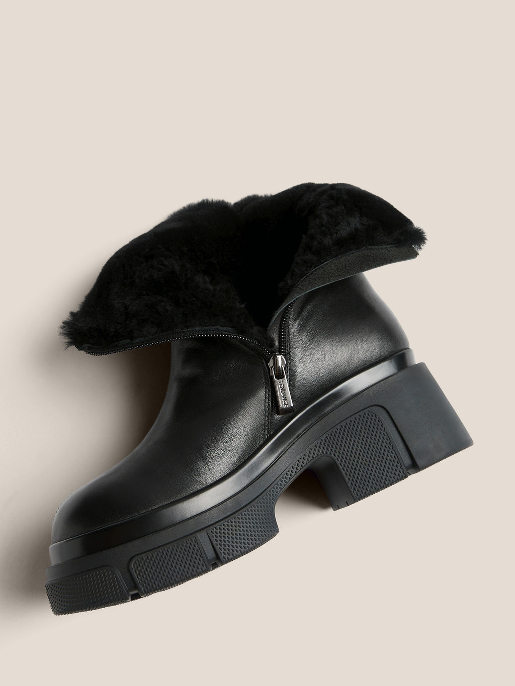Женские ботинки TENDANCE