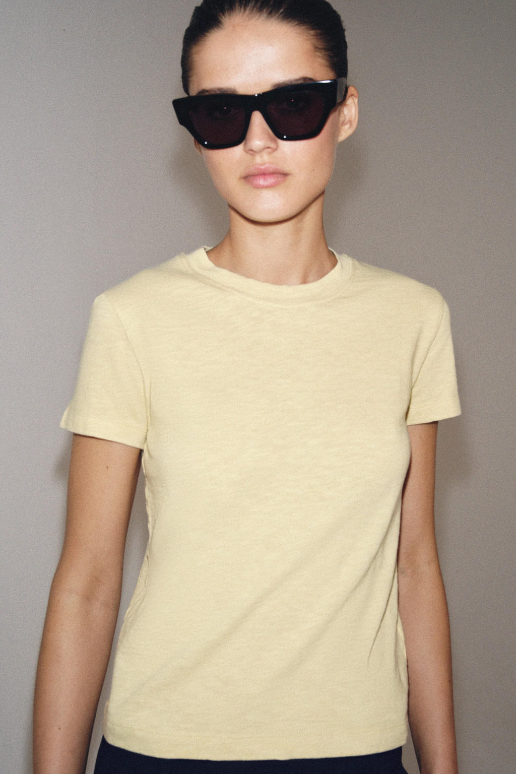 CAMISETA ALGOD?N FLAM? / Amarillo pastel - Zara фото 2