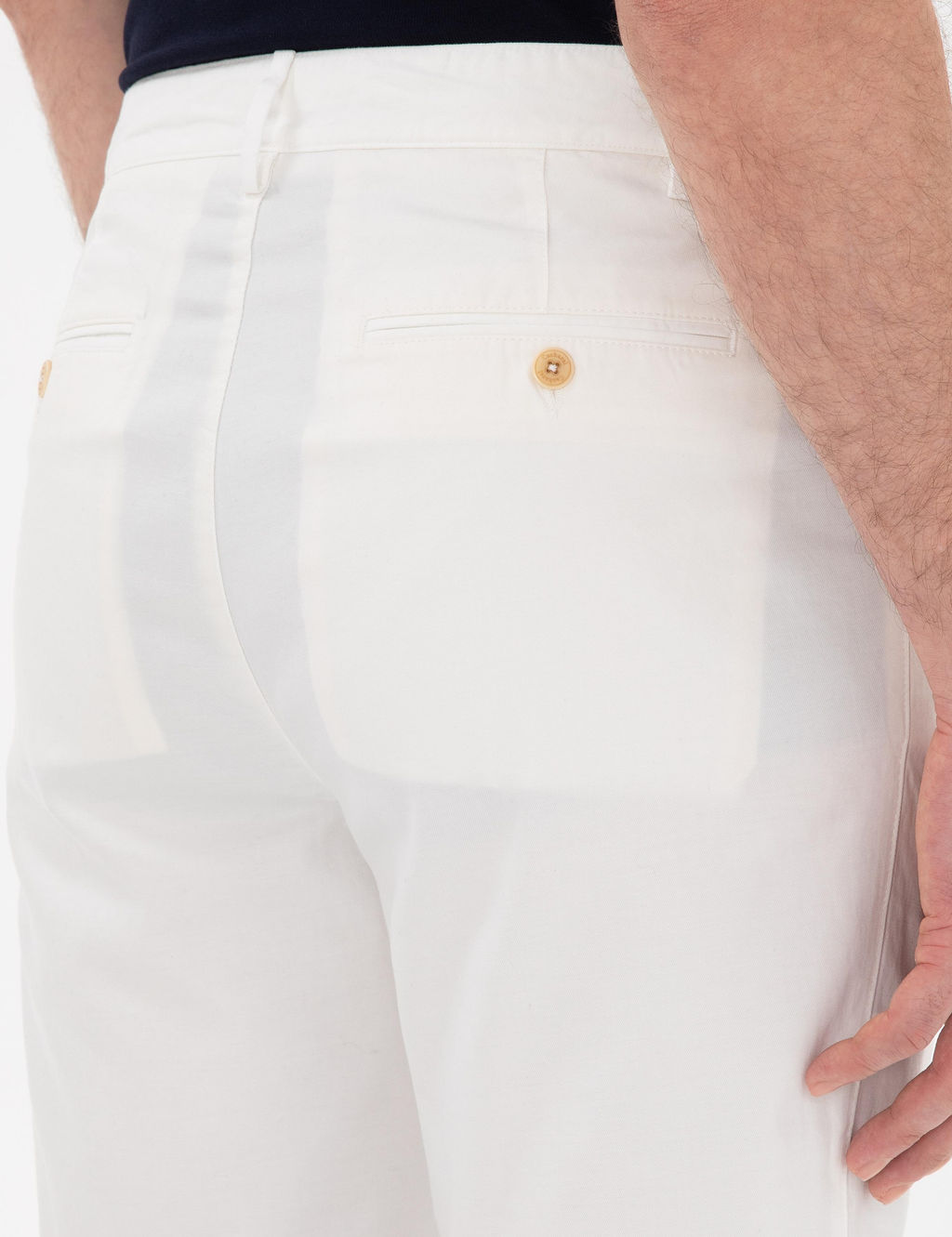 Ekru Regula Fit Swey Shorts - Cacharel фото 6