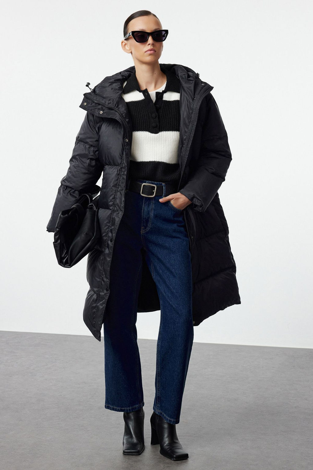 Siyah Oversize Kaz Tuylu Su Iticili Uzun Sisme Mont TWOAW25MO00103 - Trendyolmilla фото 2