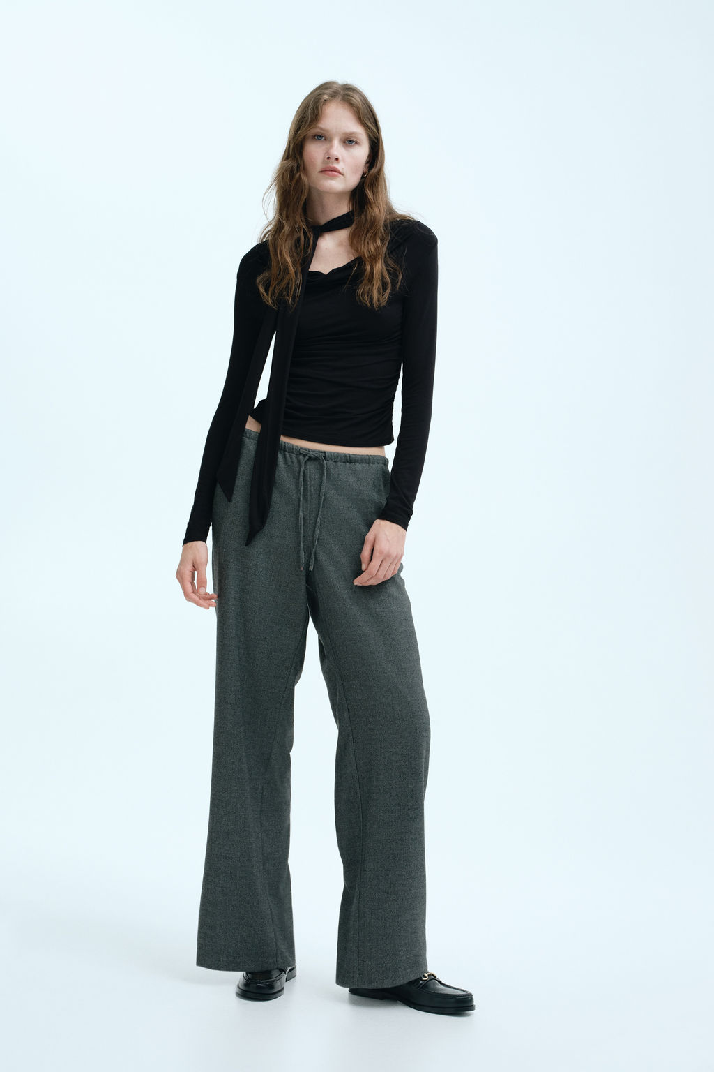Top drapeado con detalle efecto fular - H&m фото 7