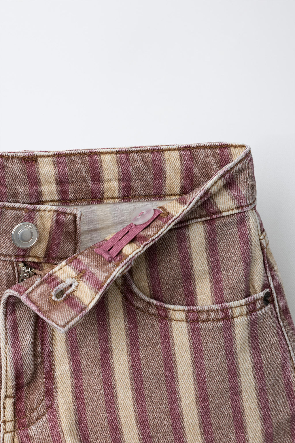 BERMUDA DENIM RAYAS / Burgundy - Zara фото 4