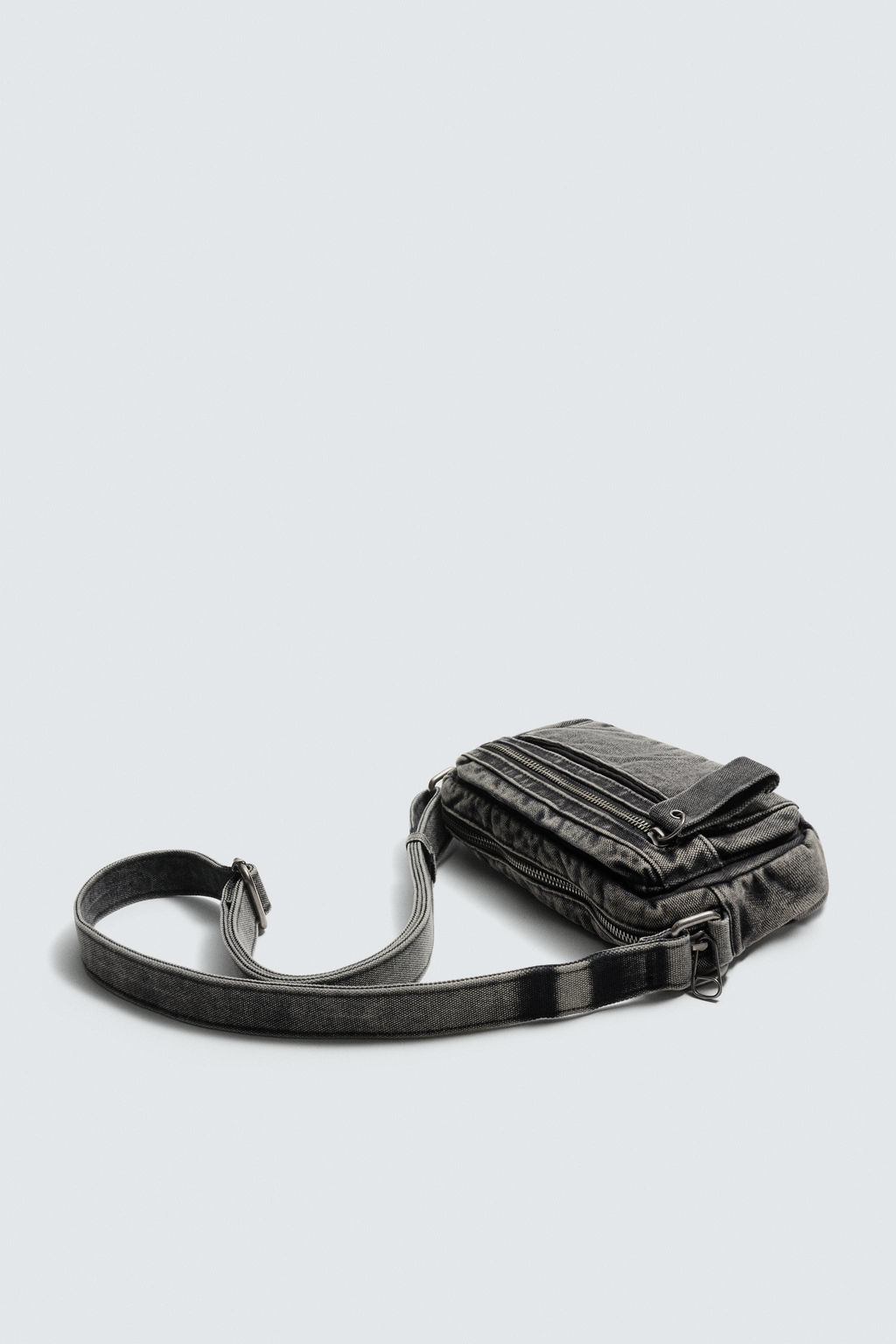 BANDOLERA DENIM EFECTO LAVADO / Gris - Zara фото 2