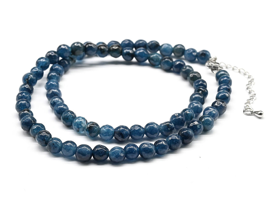 Бусы из камня кальцита граненые 6мм цв.сапфир, 46см