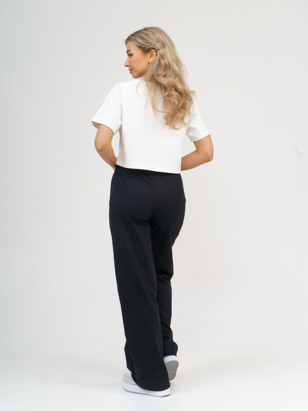 889 Брюки "Черный2"