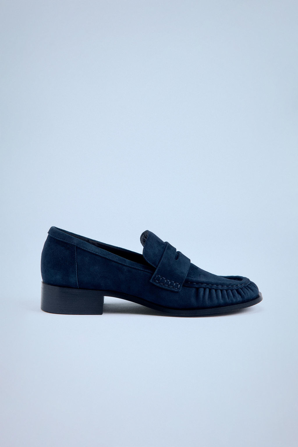 RUCHED SPLIT SUEDE LOAFERS - Zara фото 6
