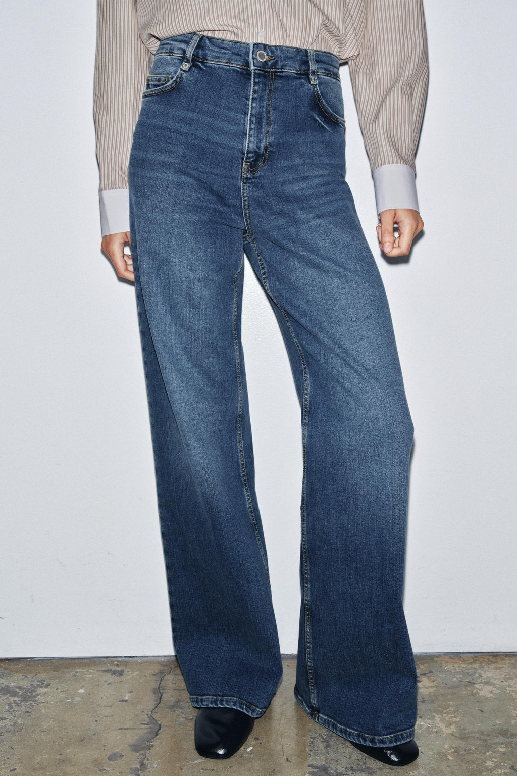 ZW COLLECTION HIGH-WAIST WIDE-LEG JEANS - Zara фото 2