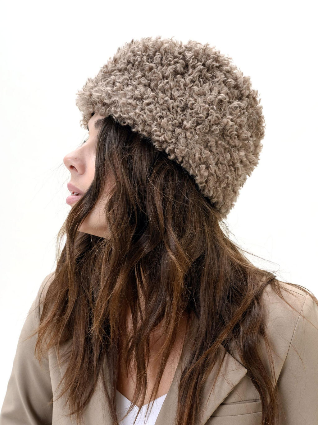 П26-21 Пилотка барашек бежевый