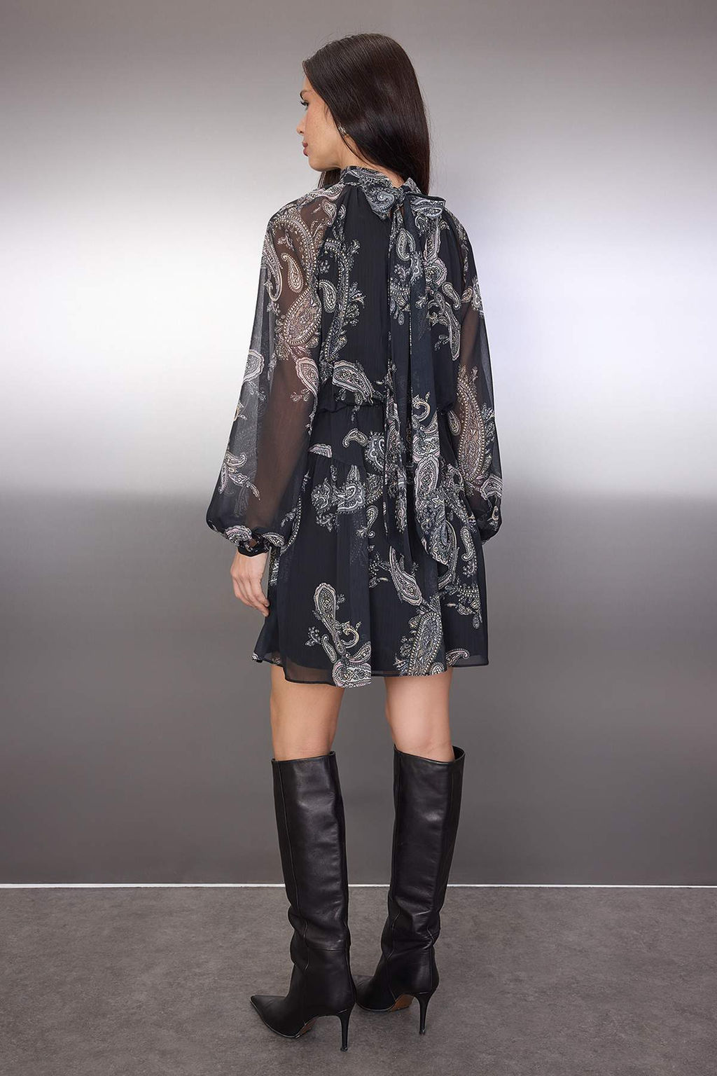 Siyah-Cok Renkli K?sa / Mini Sifon Astarl? Dokuma Elbise TWOAW26EL00273