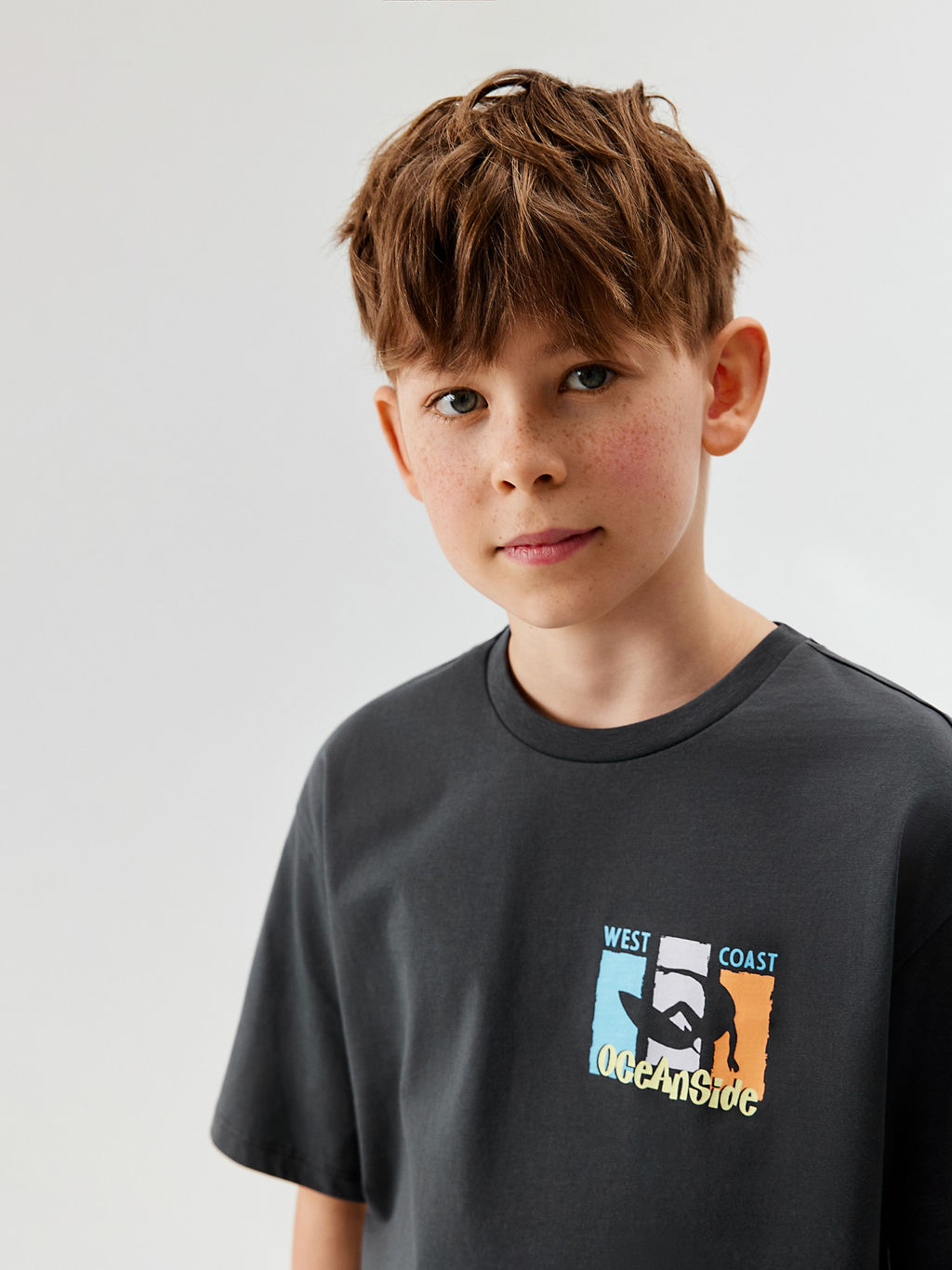 ACOOLA / Футболка детская для мальчиков Ithaca темно-пепельно серый  фото 6