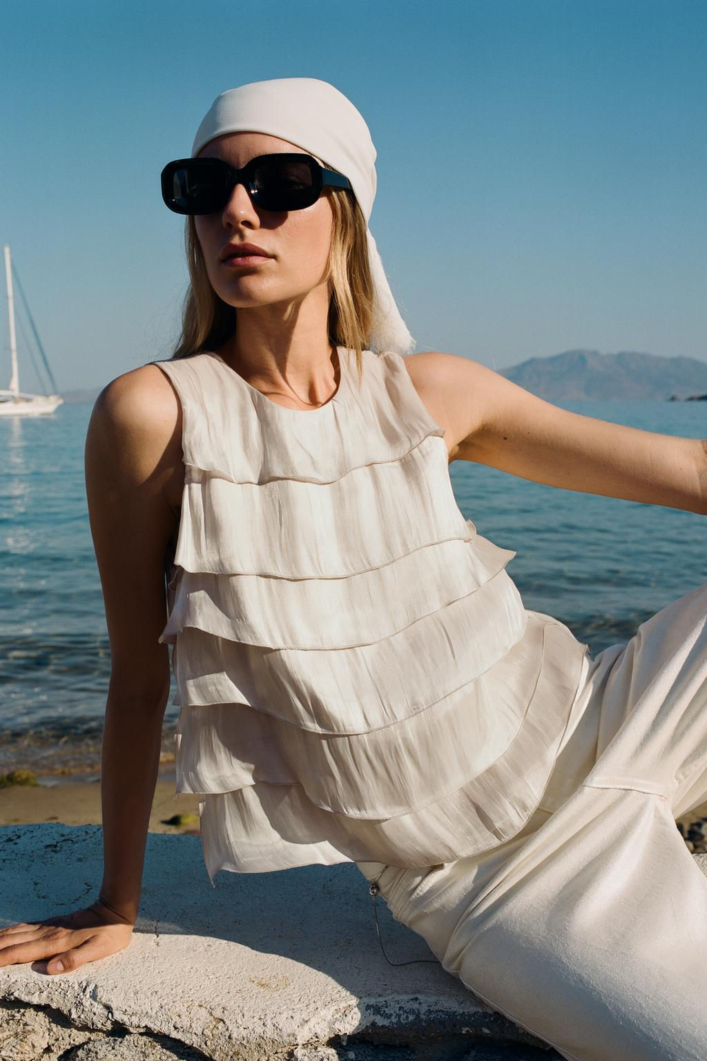 SHIMMER-EFFECT RUFFLED TOP - Zara фото 2