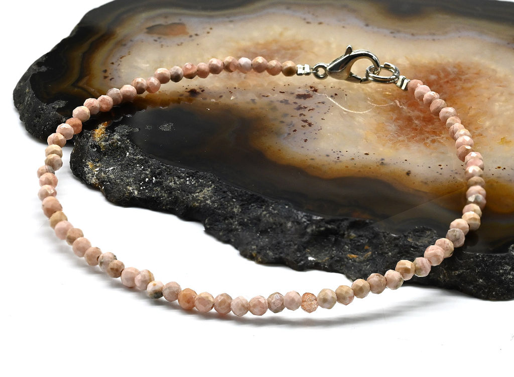 Браслет из родохрозита шарик граненый 2мм, 18см