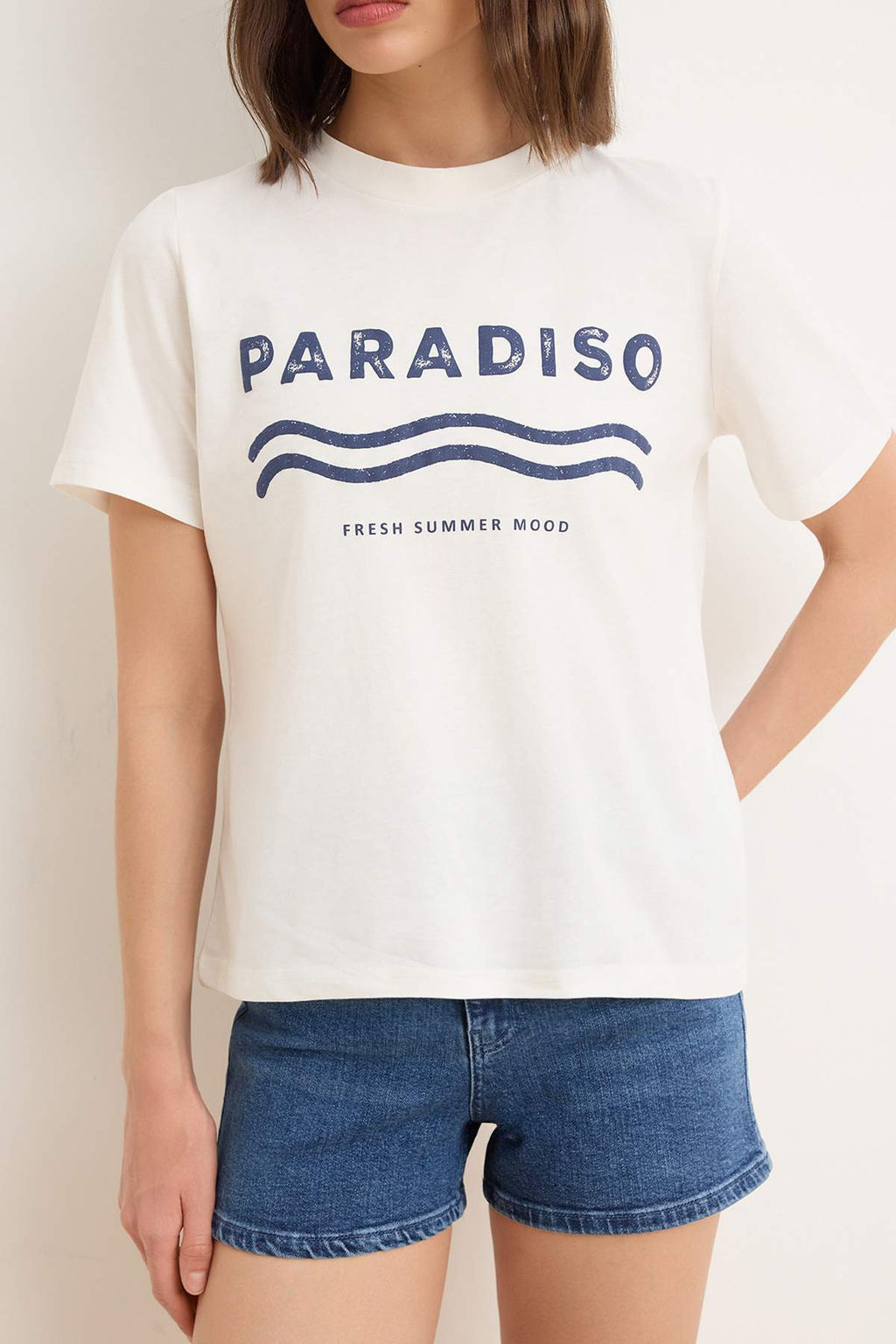 Ekru Bask?l? Regular Bisiklet Yaka Standart Kol K?sa %100 Pamuk Orme T-Shirt TWOSS26TS00212 - Trendyolmilla фото 3