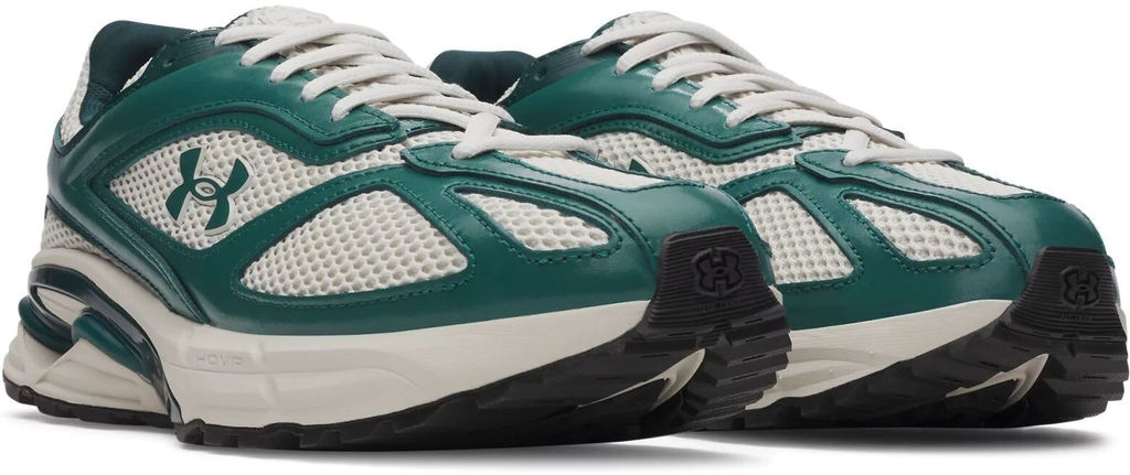 Кроссовки взрослые