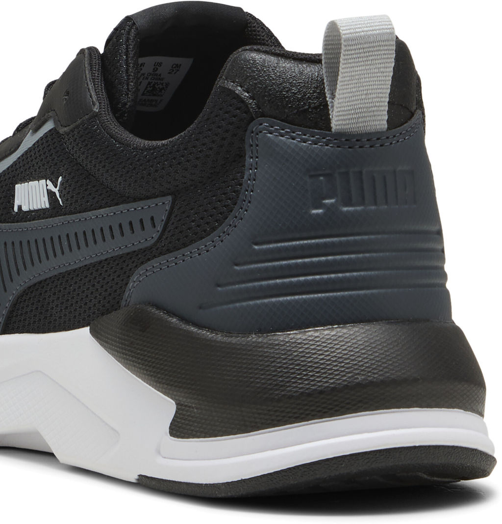 Кроссовки взрослые