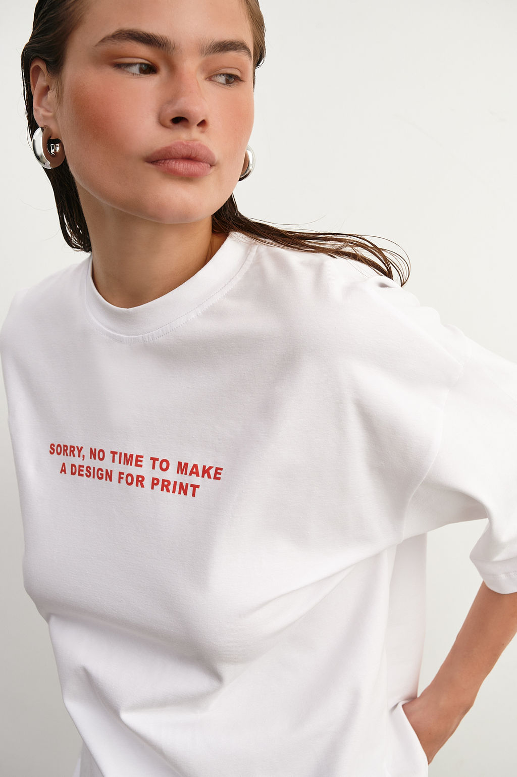 Футболка с принтом No design
