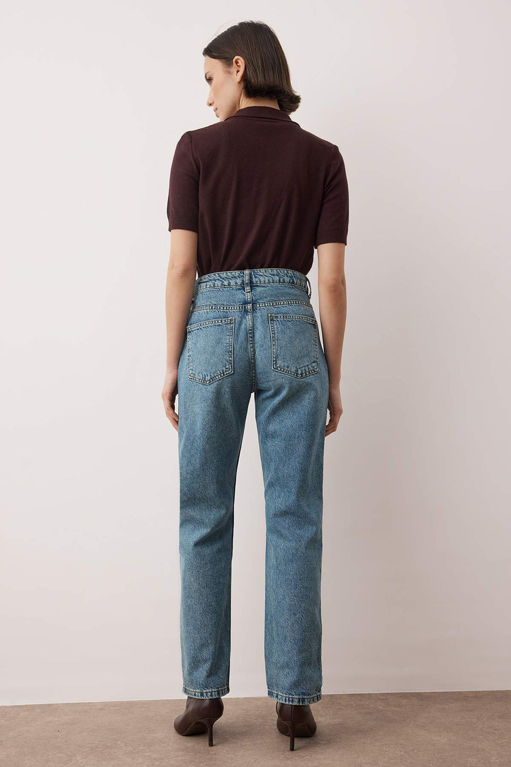 Ac?k Mavi Yuksek Bel Boru Paca Straight Duz Kesim Jeans TWOAW26JE00060 - Trendyolmilla фото 10