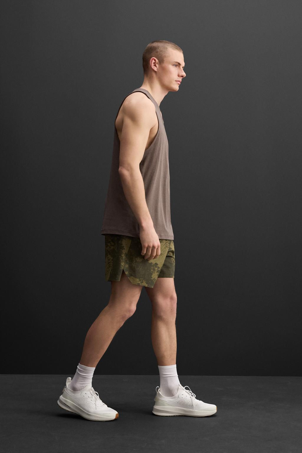 TANK TRAINING T-SHIRT - Zara фото 8