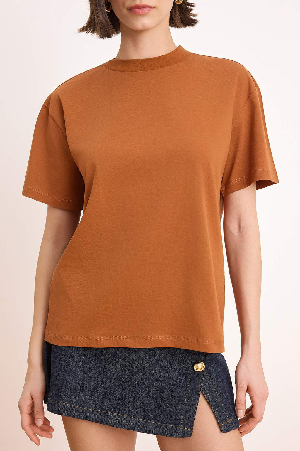 Ac?k Kahverengi %100 Pamuk Basic Regular/Normal Kal?p Dik Yaka Orme T-Shirt TWOAW20TS0096