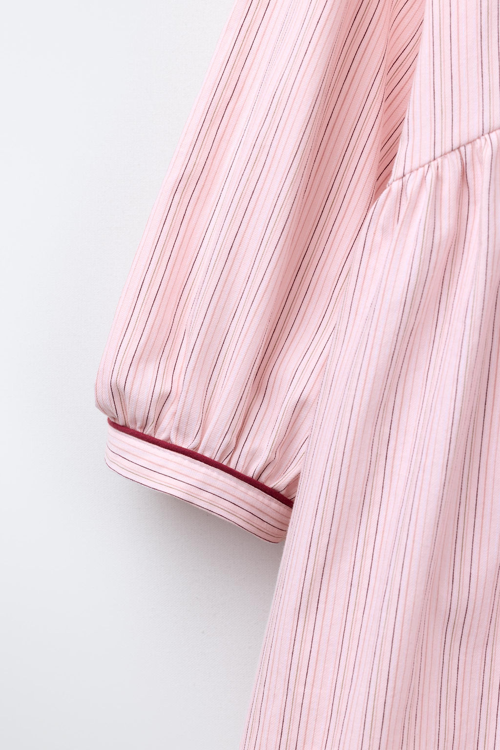 STRIPED DRESS WITH CONTRAST PIPING - Zara фото 4