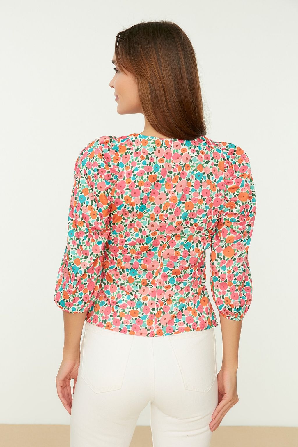 Ekru Balon Kol Cicek Desenli Crop Dokuma Bluz TWOSS22BZ0193 - Trendyolmilla фото 5