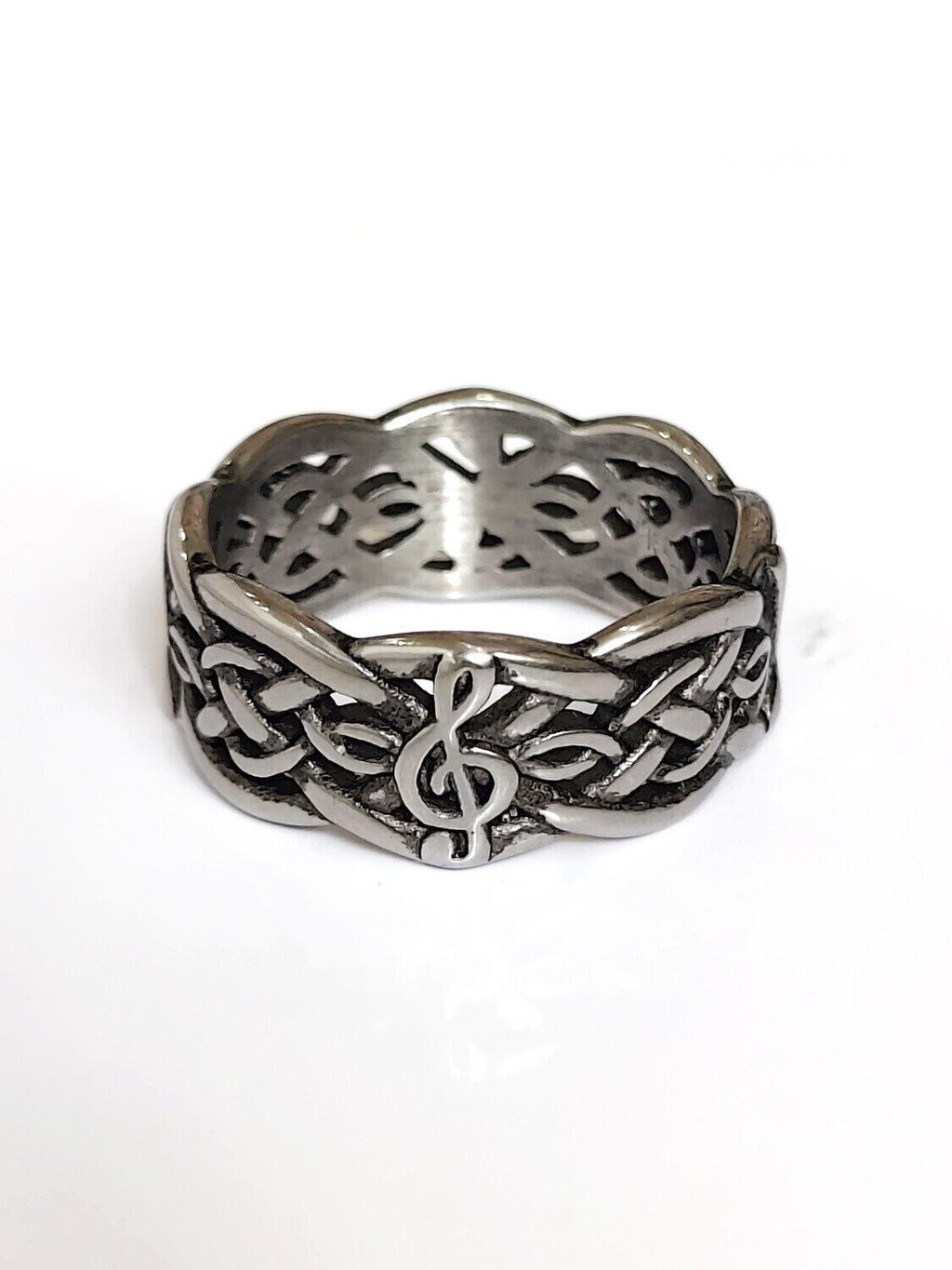 Мужское кольцо из стали