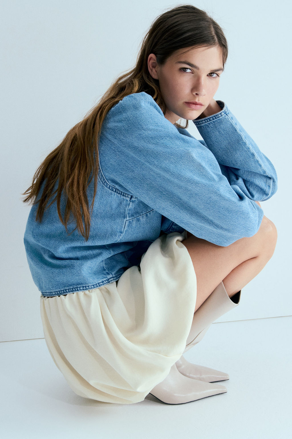 Chaqueta denim con mangas abullonadas - H&m фото 4